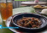 Belut Blukutuk Pak Edi