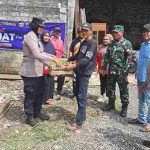 Melalui Jumat Curhat, Polsek Pucuk Lamongan Sampaikan Pesan Kamtibmas Serta Ajakan Sukseskan Program Ketahanan Pangan Melalui Jumat Curhat, Polsek Pucuk Lamongan Sampaikan Pesan Kamtibmas Serta Ajakan Sukseskan Program Ketahanan Pangan