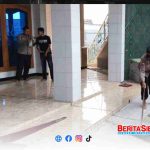 Polsek Kembangbahu Gelar Bakti Religi Bersihkan Masjid Menyambut Hari Bhayangkara ke-79 Polsek Kembangbahu Gelar Bakti Religi Bersihkan Masjid Menyambut Hari Bhayangkara ke-79