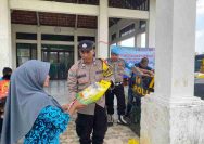 Polsek Solokuro Lamongan Dukung Program Unggulan Kapolri Lewat Gerakan Pasar Beras Murah 