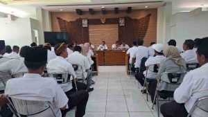 Gelar Rakor Bersama, Ratusan Kades se-Kabupaten Lamongan Kompak Tolak MoU dengan Aliansi LSM Gelar Rakor Bersama, Ratusan Kades se-Kabupaten Lamongan Kompak Tolak MoU dengan Aliansi LSM