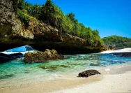 5 Pantai Tersembunyi di Jawa Timur, Pesonanya Bikin Tak Mau Pulang!