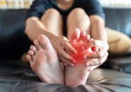 Waspada! 6 Kebiasaan Sehari-hari yang Bisa Picu Asam Urat di Usia Muda