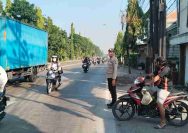 Polsek Deket Laksanakan Giat Commander Wish Pagi, Bantu Masyarakat Beraktivitas Lancar