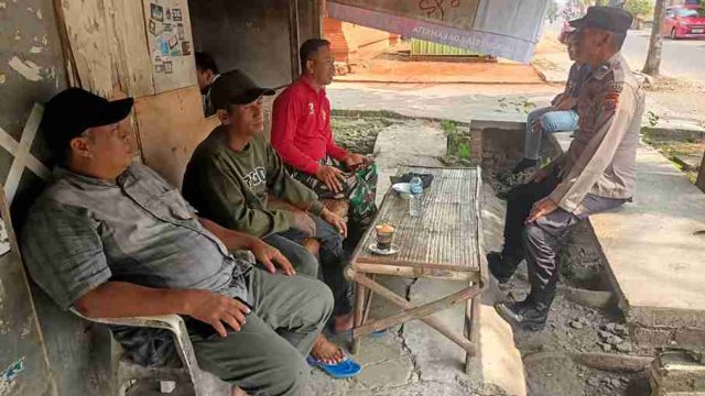 Polsek Sarirejo Gelar Patroli Dialogis, Imbau Warga Waspada Curanmor dan Jaga Kamtibmas
