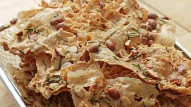 Rempeyek Cita Rasa Khas Lamongan