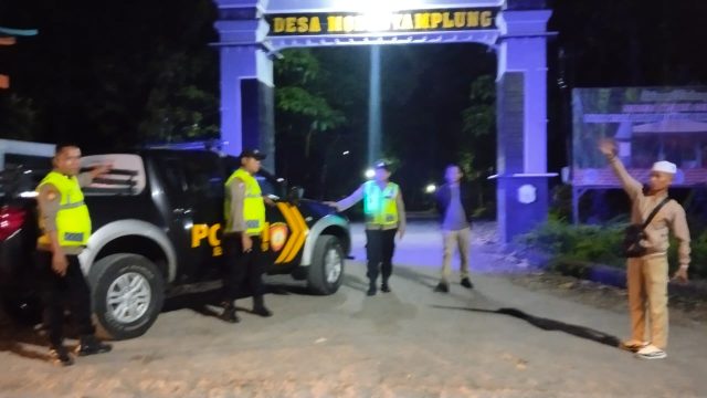 Polsek Kembangbahu Gelar Patroli Antisipasi HUT Kurva Lamongan ke-59, Cegah Konvoi ke Alun-Alun Kota