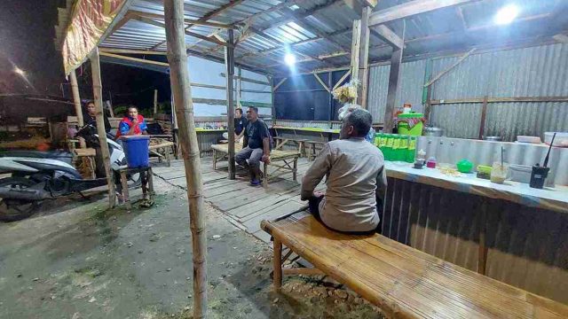 Antisipasi Kriminalitas Jalanan, Polsek Deket Gelar Patroli Malam di JLU dan Imbau Sopir Truk Waspada 3C