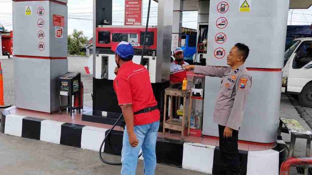 Polsek Deket Intensifkan Patroli di SPBU, Antisipasi Kemacetan Antrean dan Gangguan Kriminalitas