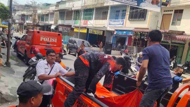 Pria 60 Tahun Ditemukan Meninggal Dunia di Rumahnya, Kapolsek Siantar Utara Pimpin Langsung Olah TKP
