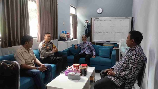 Kapolsek Solokuro Perkuat Sinergi Bersama Muspika, Wujudkan Situasi Kamtibmas yang Aman dan Kondusif