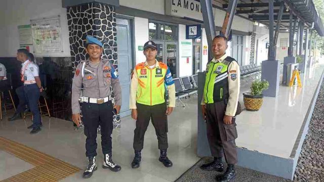Jaga Kamtibmas, Polsek Lamongan Kota Gelar Patroli Perintis Presisi di Sejumlah Objek Vital