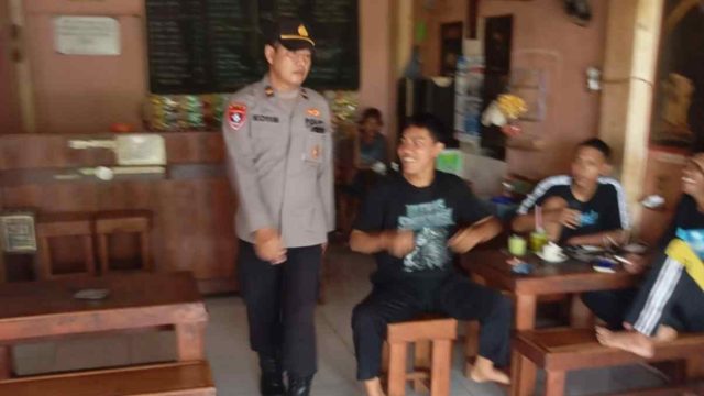 Tingkatkan Keamanan Wilayah, Polsek Karangbinangun Gencarkan Patroli Dialogis Antisipasi Curanmor