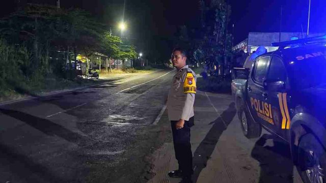 Cegah Gangguan Kamtibmas, Polsek Kembangbahu Gelar Patroli Blue Light di Malam Hari