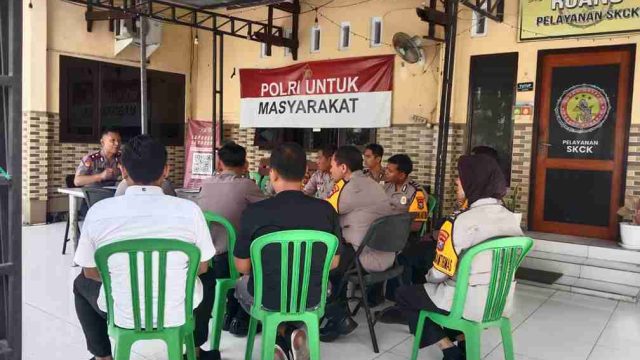 Perkuat Kinerja Wilayah, Kapolsek Lamongan Kota Berikan Pembinaan Khusus bagi Bhabinkamtibmas
