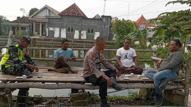 Rangkul Masyarakat, Polsek Karangbinangun Perkuat Harkamtibmas Lewat Patroli Dialogis