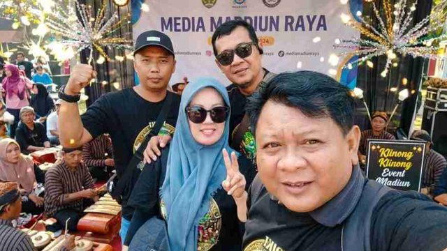 “Klinong-Klinong” Mini Touring Bersama Media Madiun Raya & Komunitas Motor Klasik 