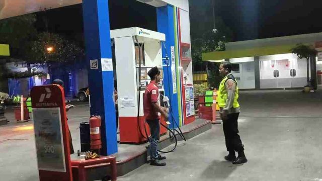 Jaga Objek Vital di Malam Hari, Polsek Kembangbahu Gelar Patroli Presisi Antisipasi Aksi 4C