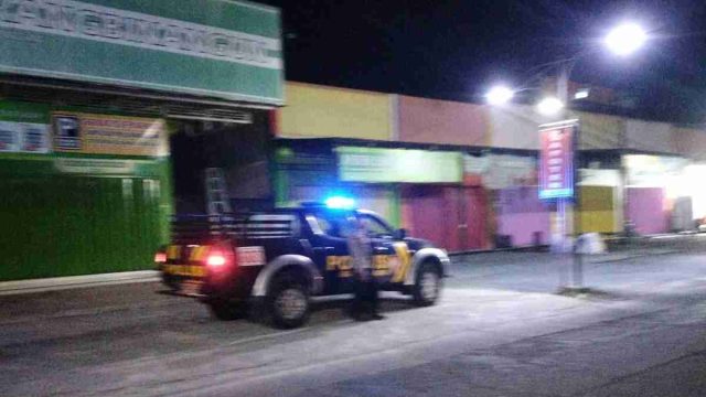 Optimalkan Keamanan Wilayah, Polsek Karangbinangun Gencarkan Patroli Blue Light Presisi di Malam Hari