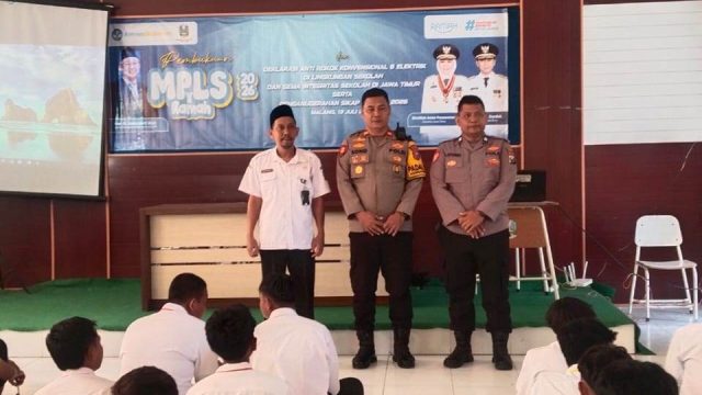 Cegah Penyalahgunaan Narkoba, Polsek Kembangbahu Edukasi Siswa Baru SMAN 1 Kembangbahu dalam MPLS