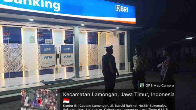Jaga Kamtibmas Malam Minggu, Polsek Lamongan Kota Gelar Patroli Kota Presisi di Titik Vital