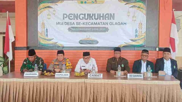 Perkuat Sinergi Ulama dan Umara, Kapolsek Glagah IPTU Miftachul Choir Hadiri Pengukuhan Pengurus MUI Desa Se-Kecamatan Glagah