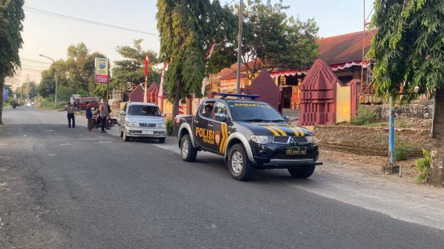Pastikan Kamtibmas Tetap Kondusif, Kapolsek Solokuro Pimpin Pengamanan Ketat Prosesi Keceran PSHT