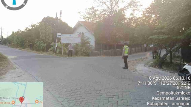 Polsek Sarirejo Lamongan Gelar Commander Wish Pagi, Pastikan Arus Lalu Lintas Aman dan Lancar