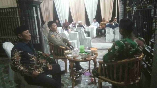Polsek Pucuk Bersinergi Bersama Koramil Amankan Hajatan Khitanan dan Hiburan Elektone di Karangtinggil