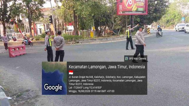 Polsek Lamongan Kota Amankan Pengajian Maulid Nabi Muhammad SAW, Pastikan Kegiatan Berjalan Kondusif