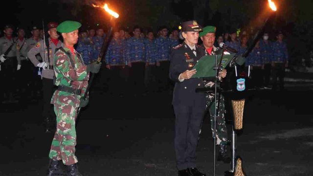 Hening di TMP Pematangsiantar, Kapolres Pimpin Renungan Suci untuk Mengenang Jasa Para Pahlawan