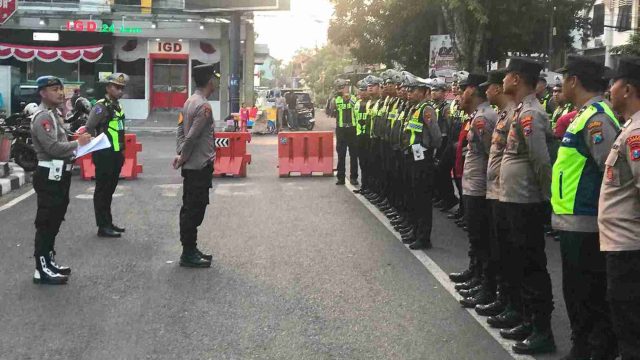 Polres Lamongan Gelar Apel Pengamanan Karnaval Pelajar SD-SLTP, Pastikan Rangkaian HUT ke-81 RI Berjalan Aman