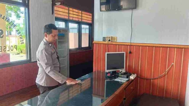 Jaga Kesiapsiagaan Mako, Polsek Sarirejo Gelar Serah Terima Tugas Disertai Pemeriksaan Senpi dan Inventaris
