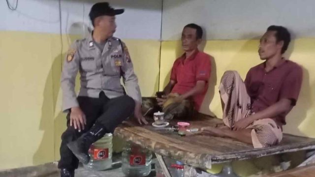 Polsek Karangbinangun Gencarkan Patroli Dialogis, Ajak Warga Desa Windu Bersama Jaga Kamtibmas Lamongan