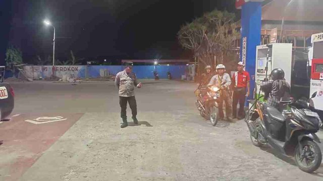Polsek Pucuk Patroli SPBU, Waspadai Pencurian hingga Peredaran Uang Palsu di Lamongan 