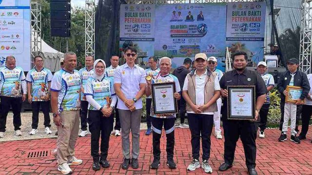 Vaksinasi Rabies Serentak Tembus 15 Ribu Hewan, Sumut Raih Rekor MURI