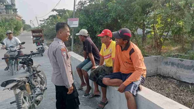 Patroli Kota Presisi, Polsek Karangbinangun Ajak Warga Bersama Jaga Kamtibmas
