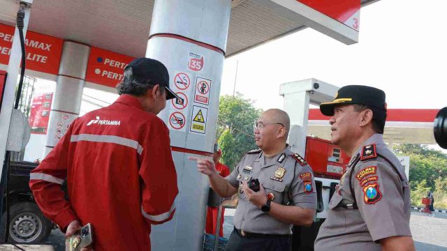 Kapolres Lamongan Sidak SPBU, Pastikan Stok BBM Aman dan Pelayanan Tetap Optimal