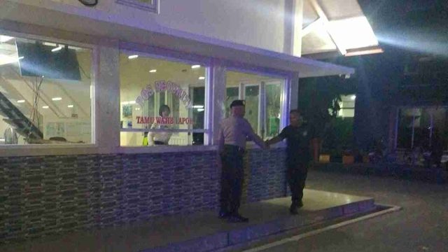 Polsek Pucuk Lamongan Patroli Dialogis di PT KWI, Antisipasi Gangguan Keamanan di Lingkungan Perusahaan