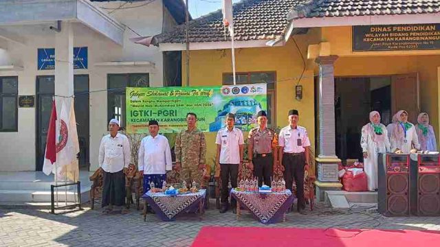 Kapolsek Karangbinangun Bersama Muspika Hadiri Gebyar Sholawat dan Pawai Ta’aruf HSN 2026