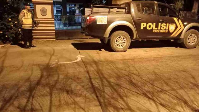 Cegah 3C, Polsek Sarirejo Sisir Perbankan hingga Pertokoan pada Malam Hari