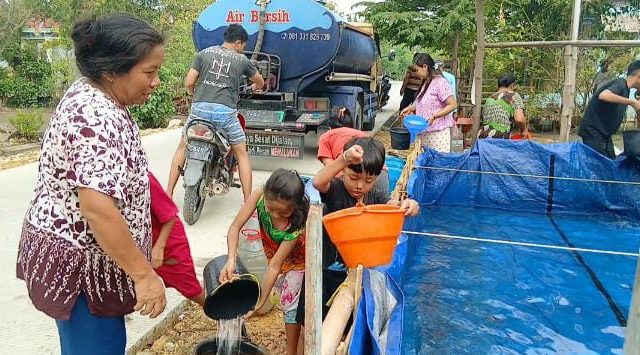 Salurkan 400 Ribu Liter Air Bersih, LSM Cakrawala Keadilan Dorong Solusi Permanen Atasi Kekeringan Lamongan