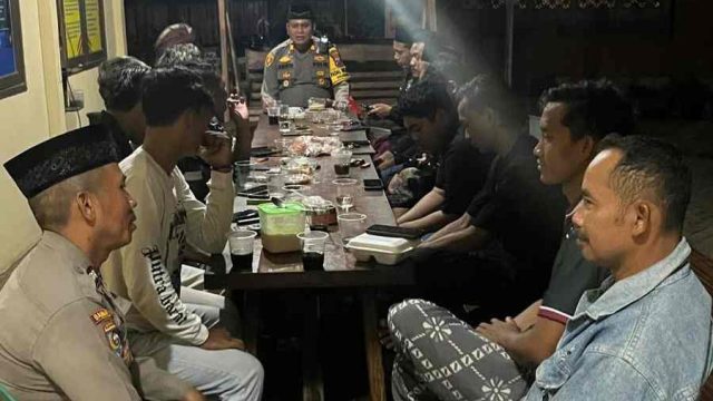 Kapolsek Solokuro Silaturahmi dengan Pengurus IPSI, Ajak Perguruan Silat Cegah Tawuran