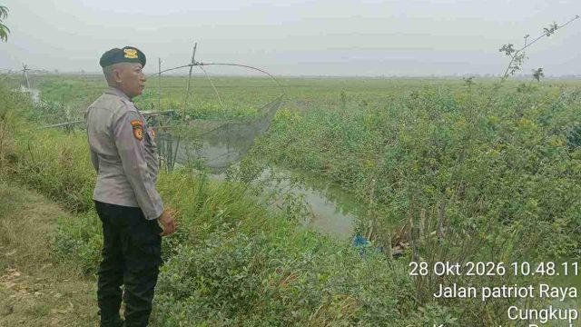 Polsek Pucuk Gelar Patroli Perintis Presisi di Persawahan dan Rawa Desa Cungkup, Antisipasi Bencana Akibat Cuaca Ekstrem